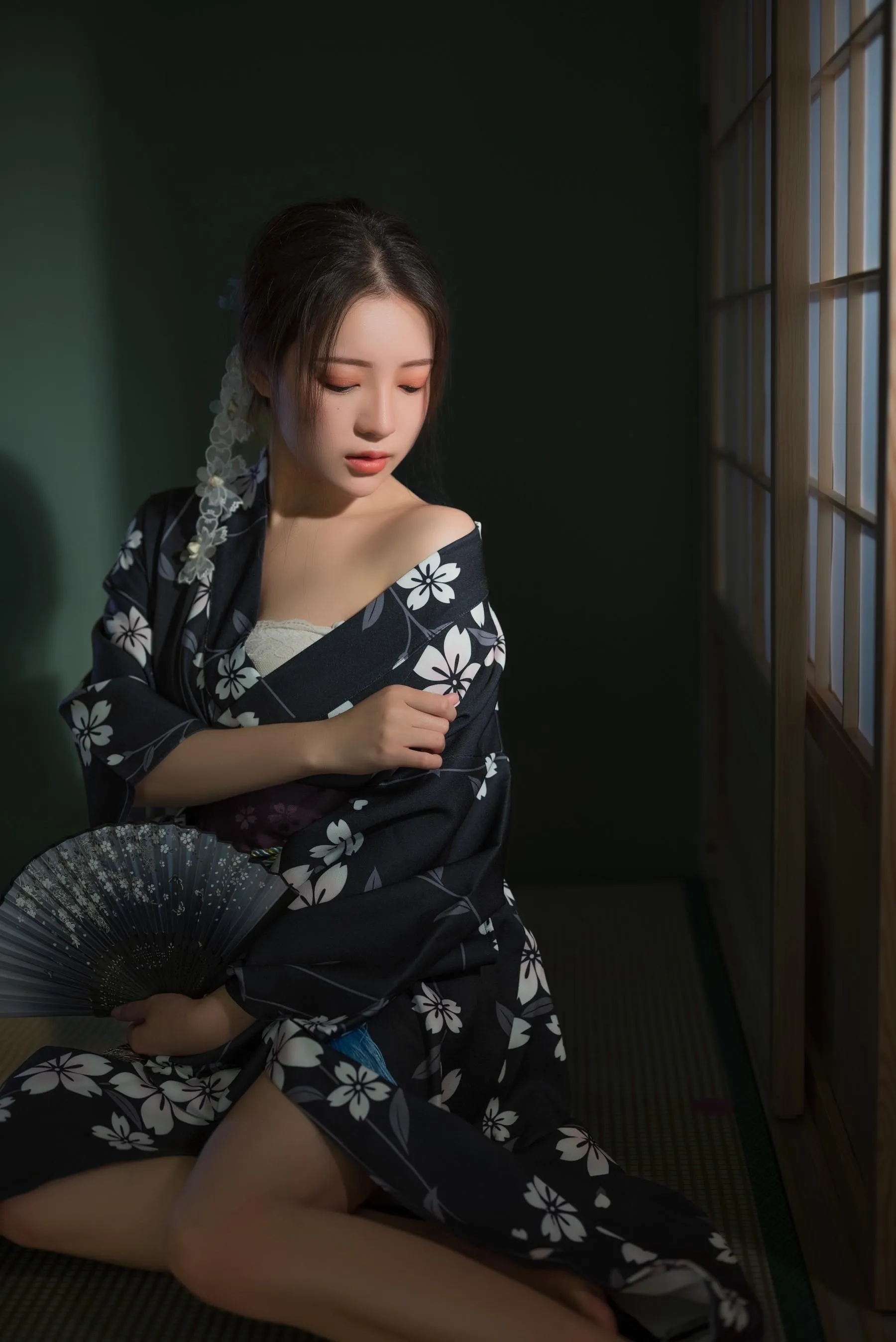 [艺图语] 2022.06.14 夜媚姬 柚子 [28P]插图3